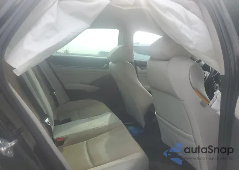 2018 Honda Accord Lx из США, поврежденный, VIN 1HGCV1F16JA057062